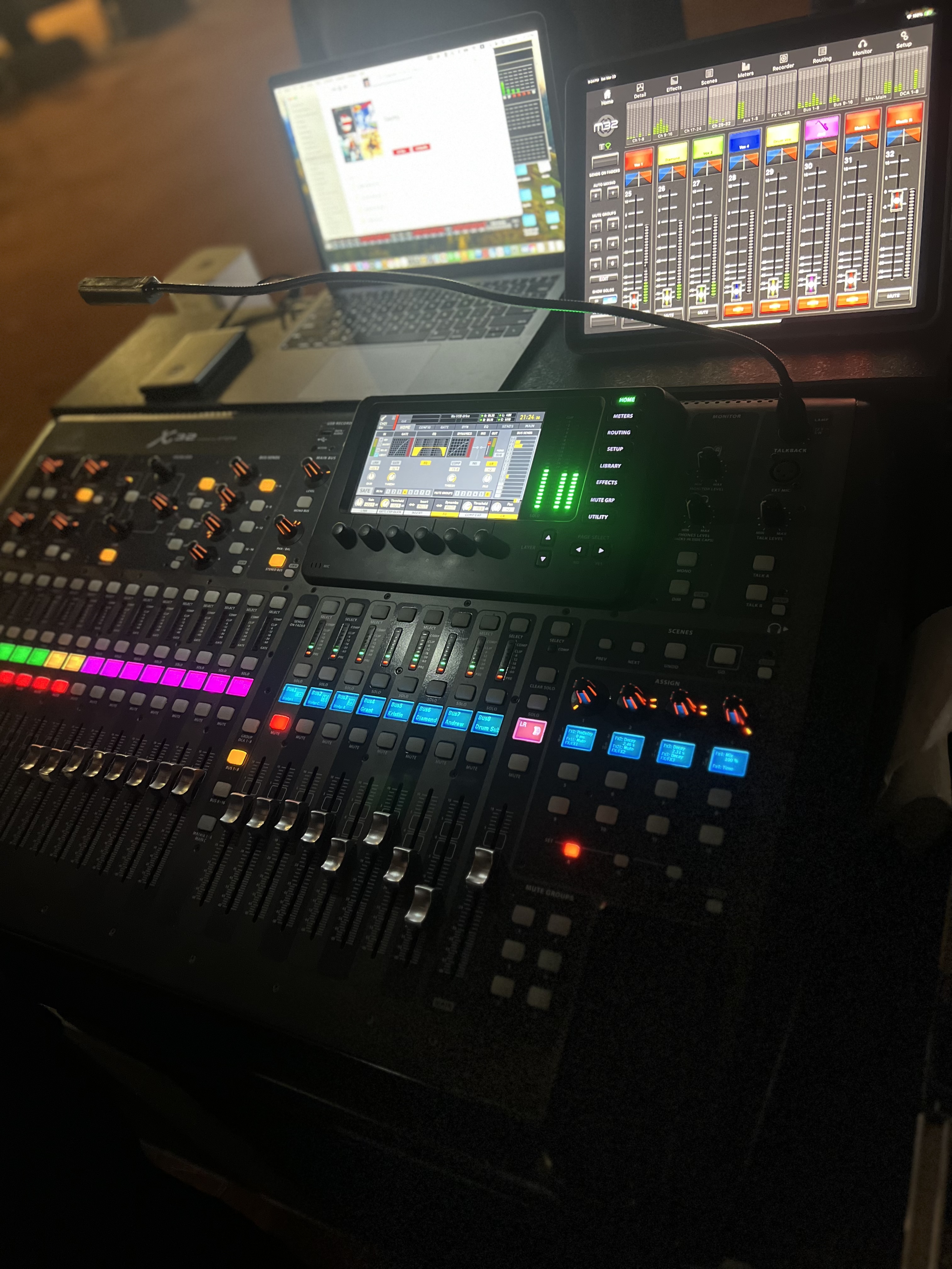 X32 audio mixing console